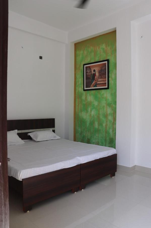 Aashiyana Home Stay โบปาล ภายนอก รูปภาพ